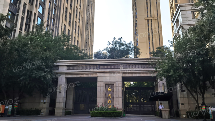 尚宾城团装进行中